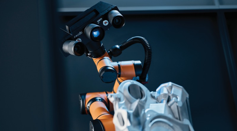 Mobile Measuring Station Incorporates Collaborative Robot with Powerful 3D Scanner