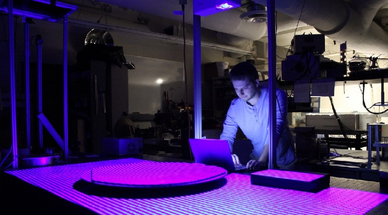 Optical Sciences Researcher Dishes Up New Method For Measuring Radio Antennas