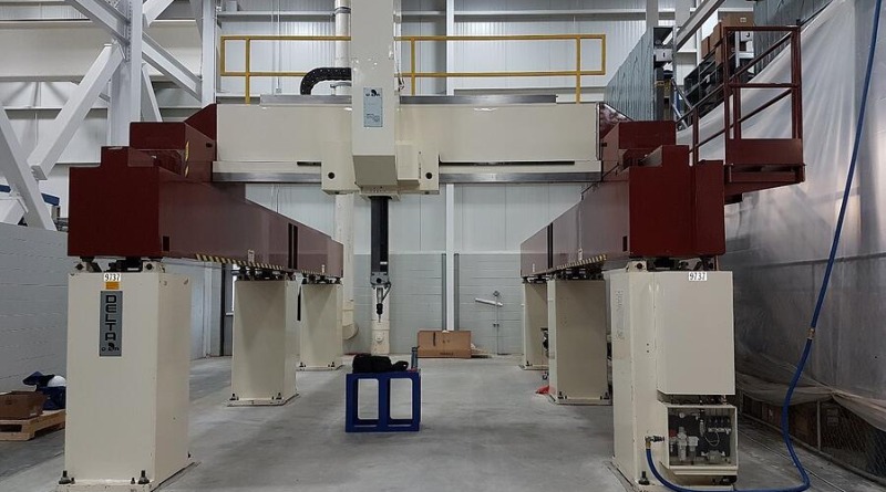 Quái vật đỏ hồi sinh thở lại các phép đo CMM
