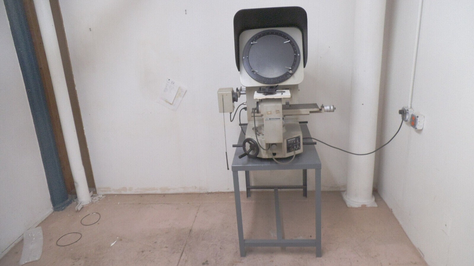 Máy chiếu Mitutoyo model PH-350