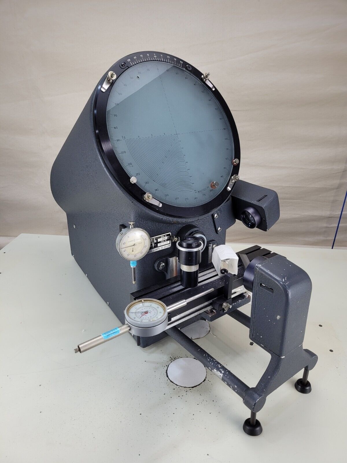 Máy chiếu MicroVu 400 10" Optical Comparator 6" x 2" Travel 20x and 40x lens W Indicators