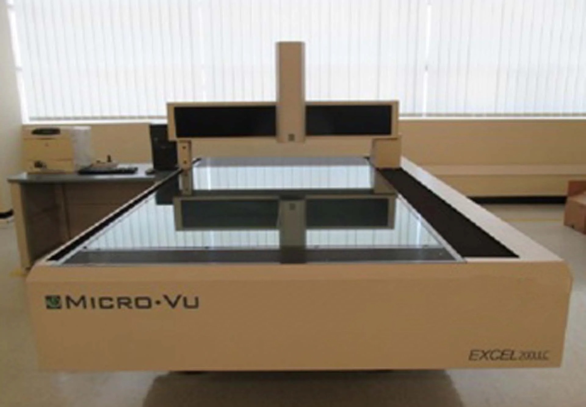 Máy đo 3d MICRO VU EXCEL 200 ULC cũ