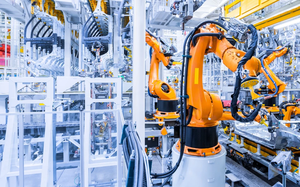 Sản xuất thông minh và Nhà máy thông minh được kích hoạt bởi Internet of Things (IoT)