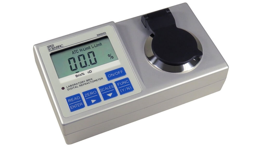 Khúc xạ kế đo chiết suất nD, độ ngọt 300033 – Sper Scientific